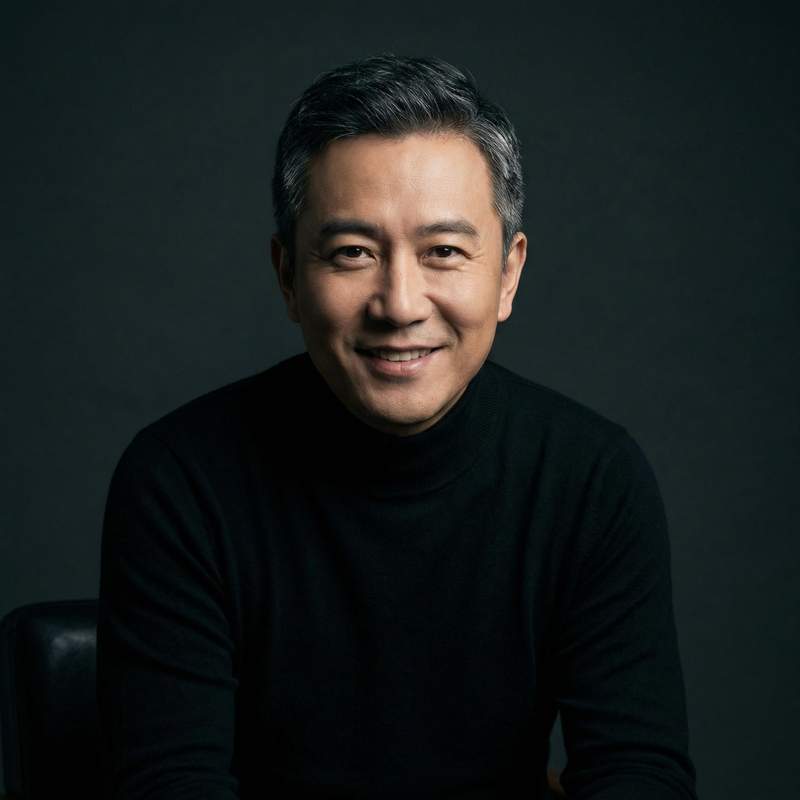 自拍偷拍首席导演陈锐峰